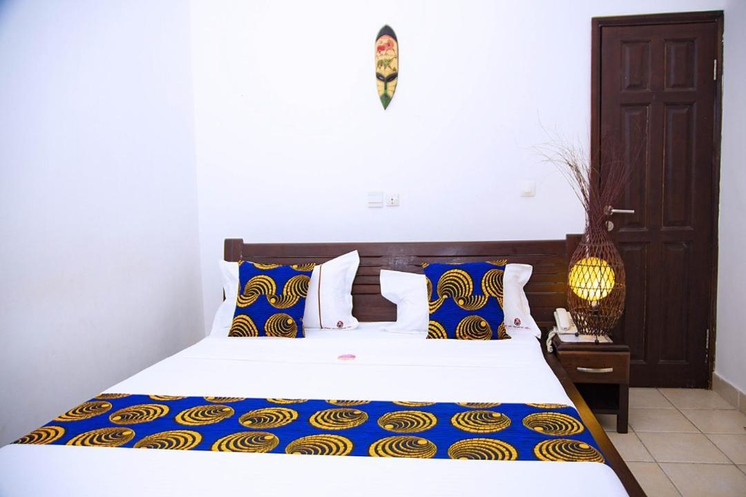 אבידג'אן Cypa Hotel מראה חיצוני תמונה