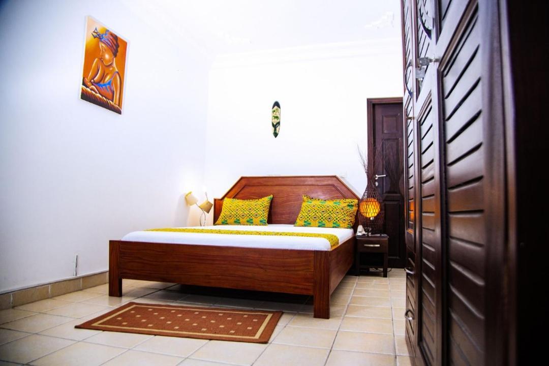 אבידג'אן Cypa Hotel מראה חיצוני תמונה