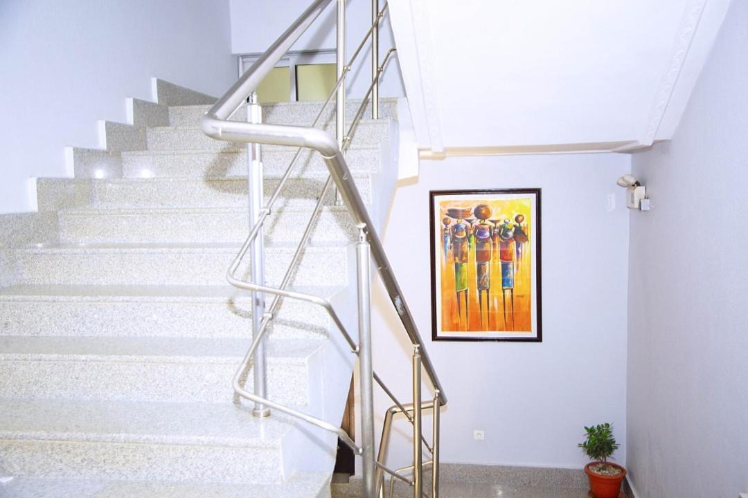 אבידג'אן Cypa Hotel מראה חיצוני תמונה