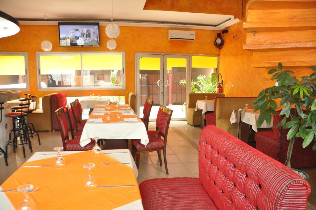 אבידג'אן Cypa Hotel מראה חיצוני תמונה