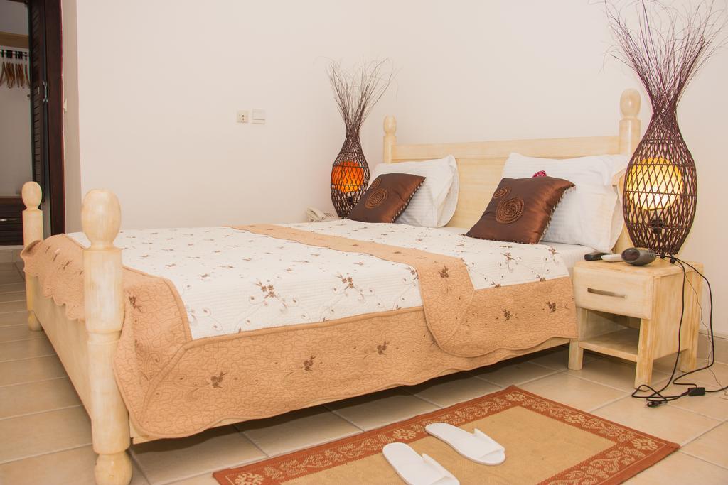 אבידג'אן Cypa Hotel מראה חיצוני תמונה